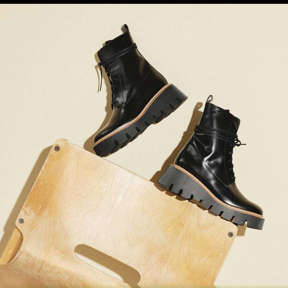 NEW FREDA SALVADOR billie lug sole lace up boot in black - Picture 3 of 3